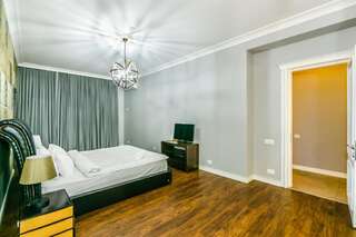 Апартаменты VIP Apartment PANTERA Баку Апартаменты с видом на море-72