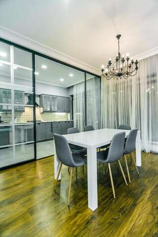 Апартаменты VIP Apartment PANTERA Баку Апартаменты с видом на море-96